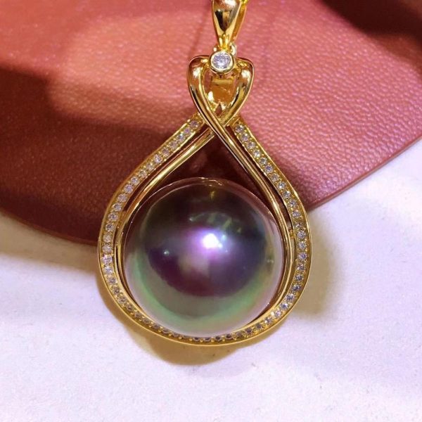 2683aff1-d2ff-4d5f-9e40-9435a350c0fa.jpg Bright Purple Edison Freshwater Pearl Pendant