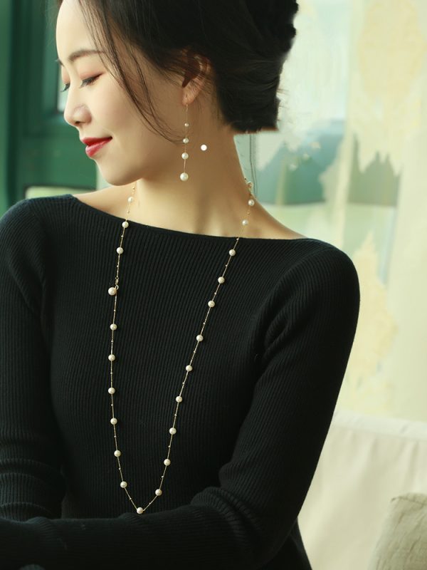 2842598f-f98a-4cd3-b155-cb0c5a743146.jpg 5.5-7.5mm Freshwater Pearl Gypsophila Necklace