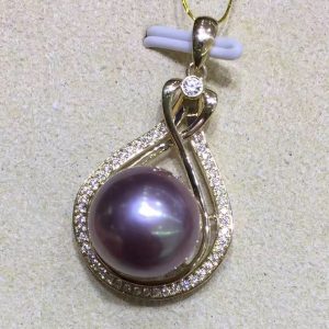 6584976b-ea34-4322-b728-0d8f60eccbaf.jpg Bright Purple Edison Freshwater Pearl Pendant
