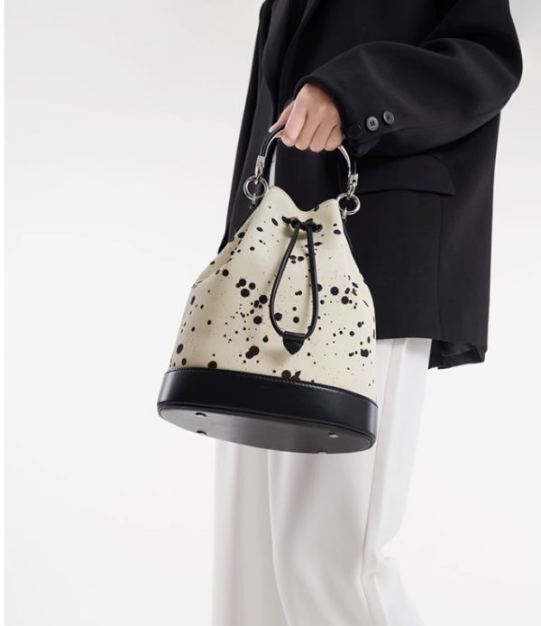 91655f5b-81bc-4df3-9332-f7bfe14f4b49.jpg Top Layer Cowhide Cross Body Bucket Bag Large Capacity Handbag