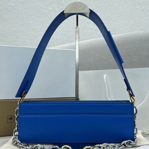 a112b9cf-fd64-45d4-b231-9b82c8ee4a4f.jpg Ladies Handbag Leather Baguette Underarm