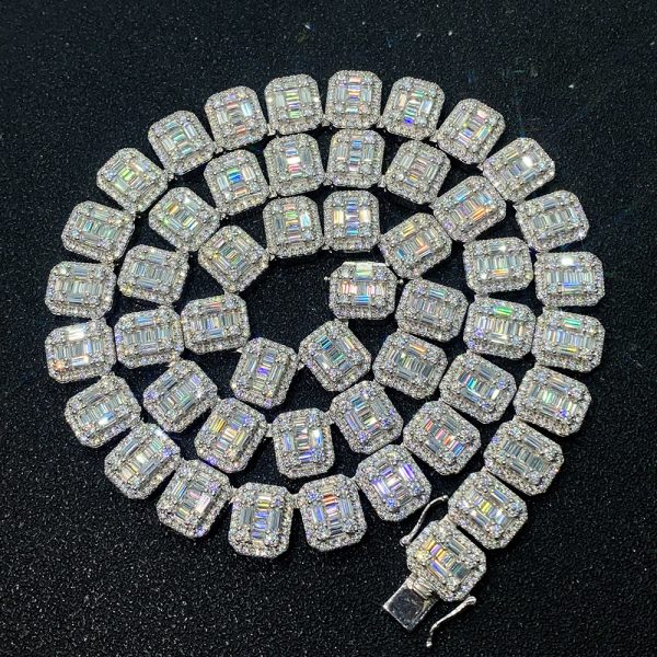 bd147d26-ea32-4cd9-9305-0b90514ddd0a.jpg S925 Silver Inlay Rectangular Moissanite Cuban Link Chain